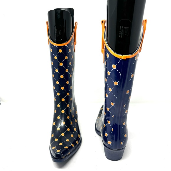 Stadium Stompers Boots - Picture 4 of 8